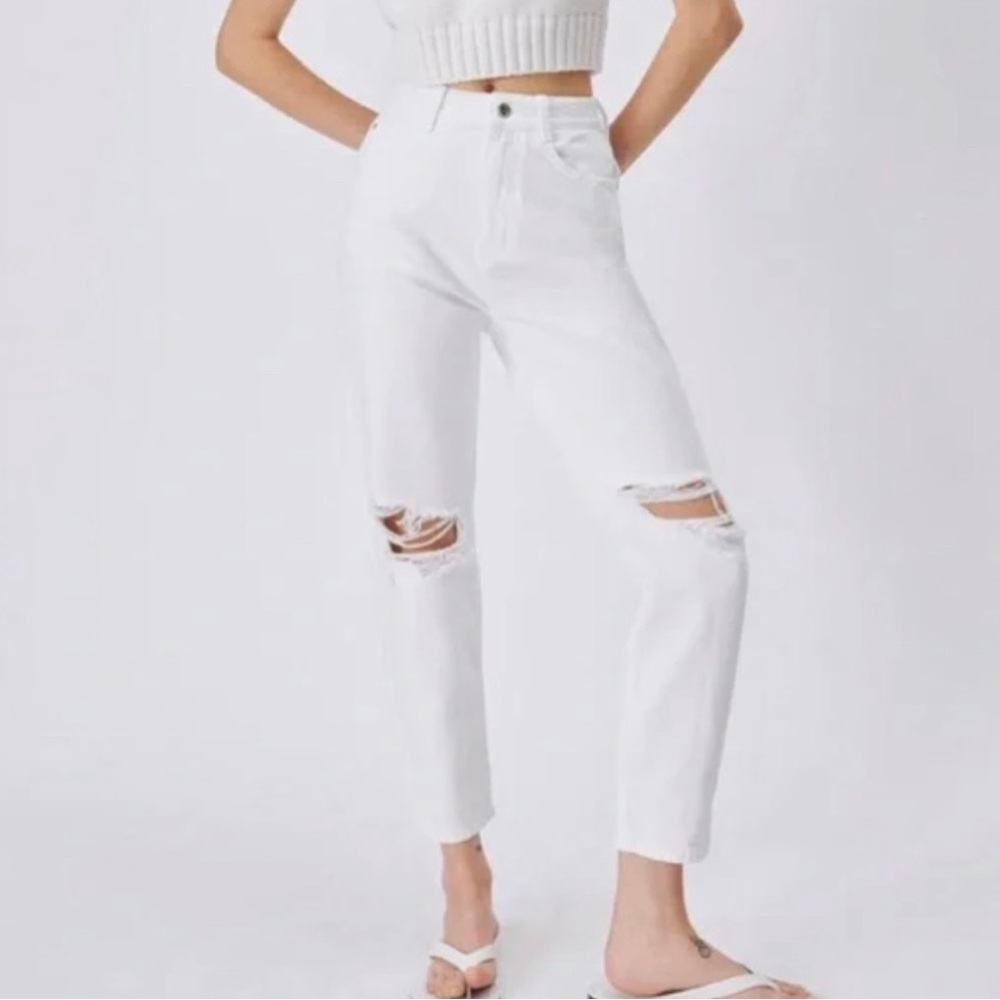 Zara White High Waisted Distressed Mom Jeans